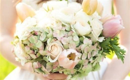 火命火旺的八字是啥意思(火命火旺的八字是啥意思啊)