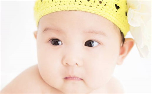 王姓女孩意境深远名字大全，含详细五行分析